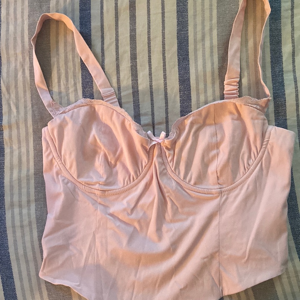 NWOT Garage Top
